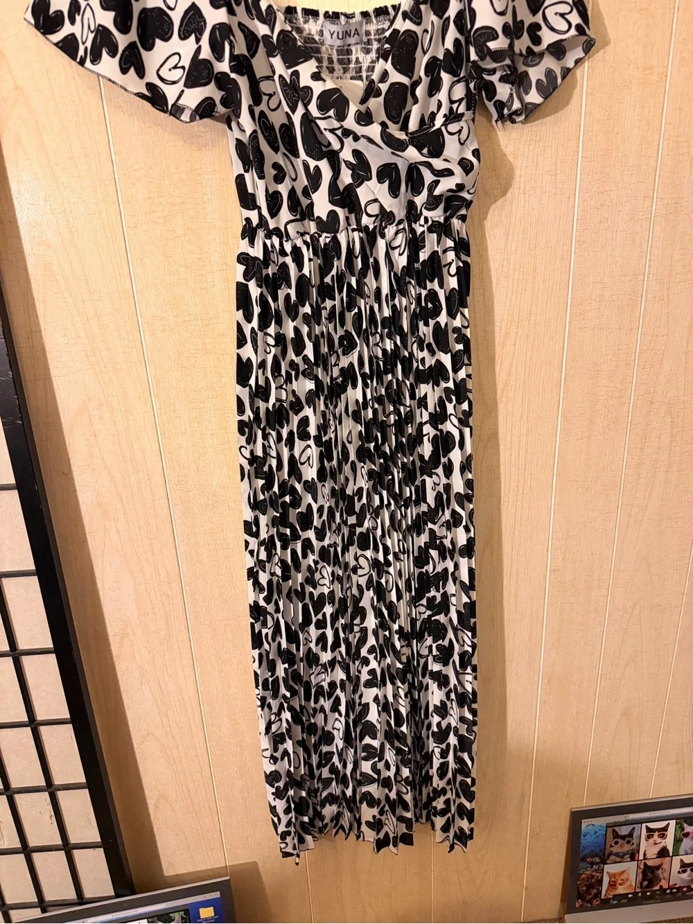 Yuna Black & White Heart-Print Women’s Wrap-Style Tunic Dress